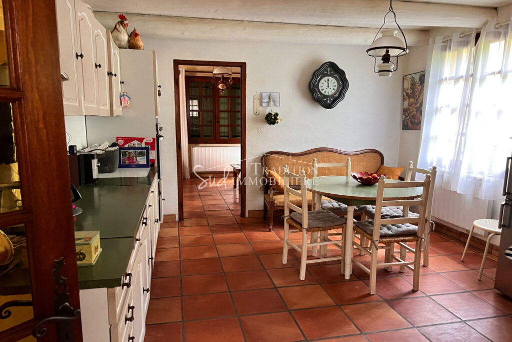 vente maison 7 Pièce(s) – 7 pièces – 4 chambres – 150.00 m²