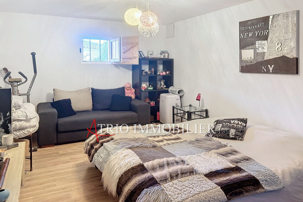 vente maison 4 Pièce(s) – 4 pièces – 3 chambres – 102.00 m²