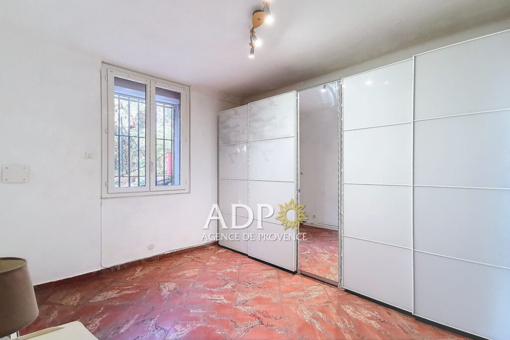 Belle vue – Centre Ville – Faibles charges de copropriété – 4 pièces – 2 chambres – 106.15 m²