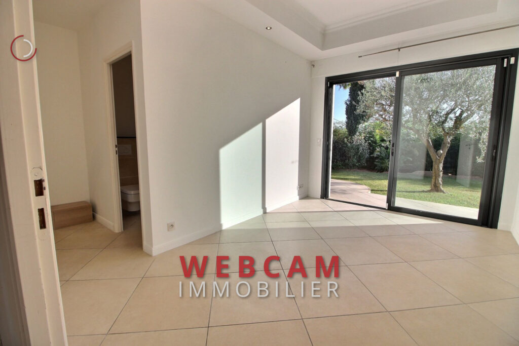 vente villa contemporaine 4 Pièce(s) – 4 pièces – 3 chambres – 163.00 m²