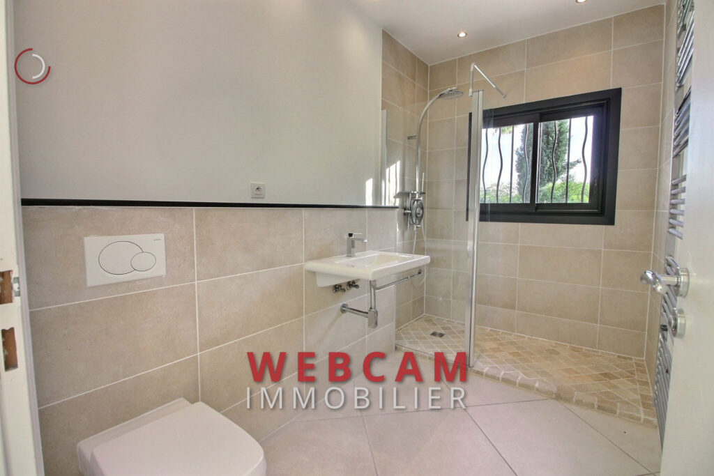 vente villa contemporaine 4 Pièce(s) – 4 pièces – 3 chambres – 163.00 m²