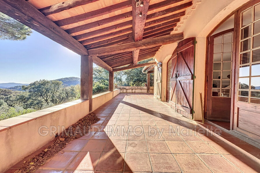 Maison à vendre à La garde-freinet