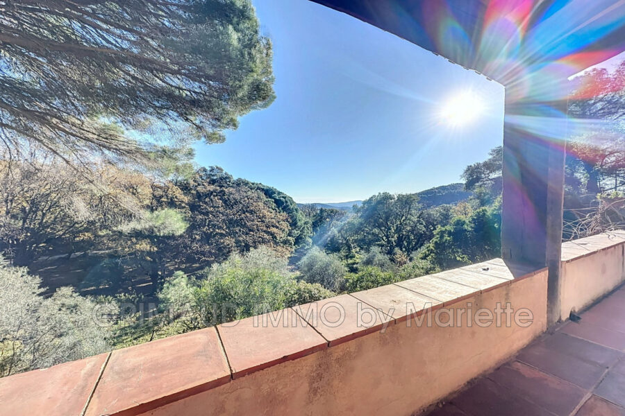 Maison à vendre à La garde-freinet