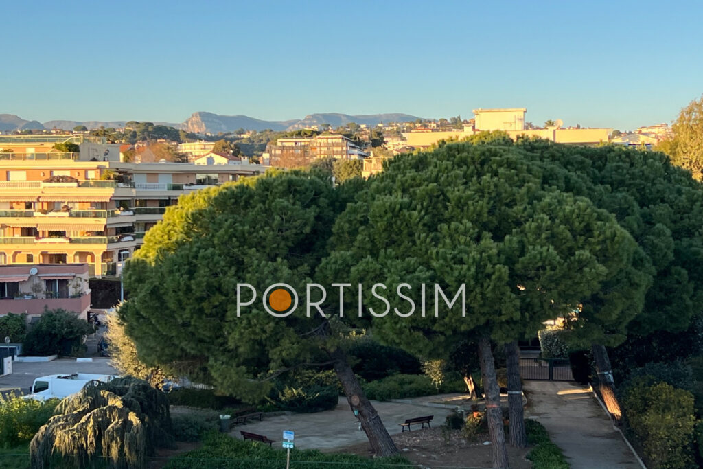 Saint-Laurent-du-Var /appartement 2/3 Pièces / vue mer /garage – 3 pièces – 2 chambres – 61.00 m²