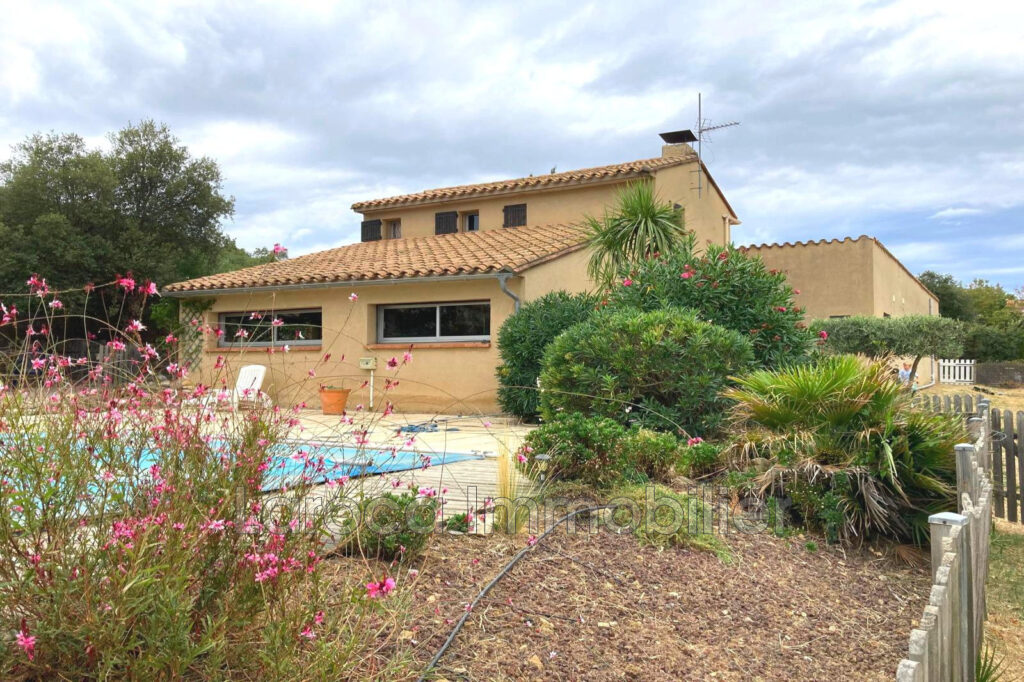 Achat villa à Monstesquieu des Albères – 6 pièces – 5 chambres – 147.00 m²