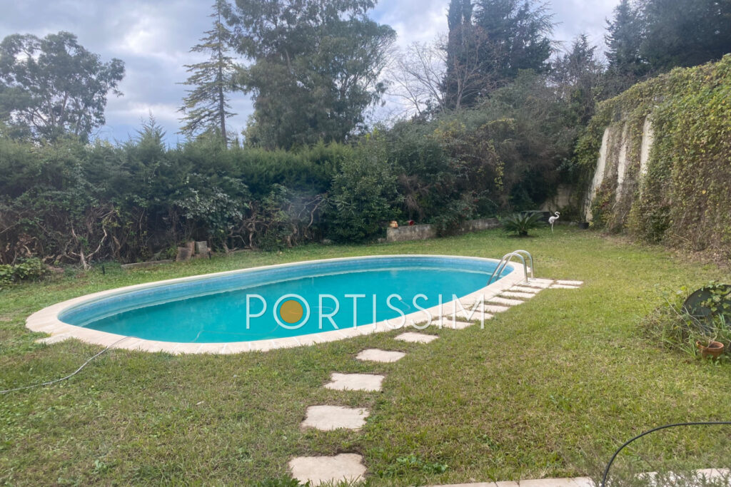 Villa individuelle La Colle-sur-Loup, – 5 pièces – 3 chambres – 224.00 m²