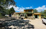 A vendre à Callas maison avec piscine – 7 pièces – 5 chambres – 176.00 m²