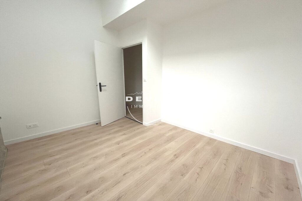 vente maison de village 4 Pièce(s) – 4 pièces – 3 chambres – 94.00 m²