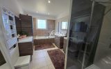À vendre à Villecroze villa 3 chambres avec piscine  – 4 pièces – 3 chambres – 115.00 m²