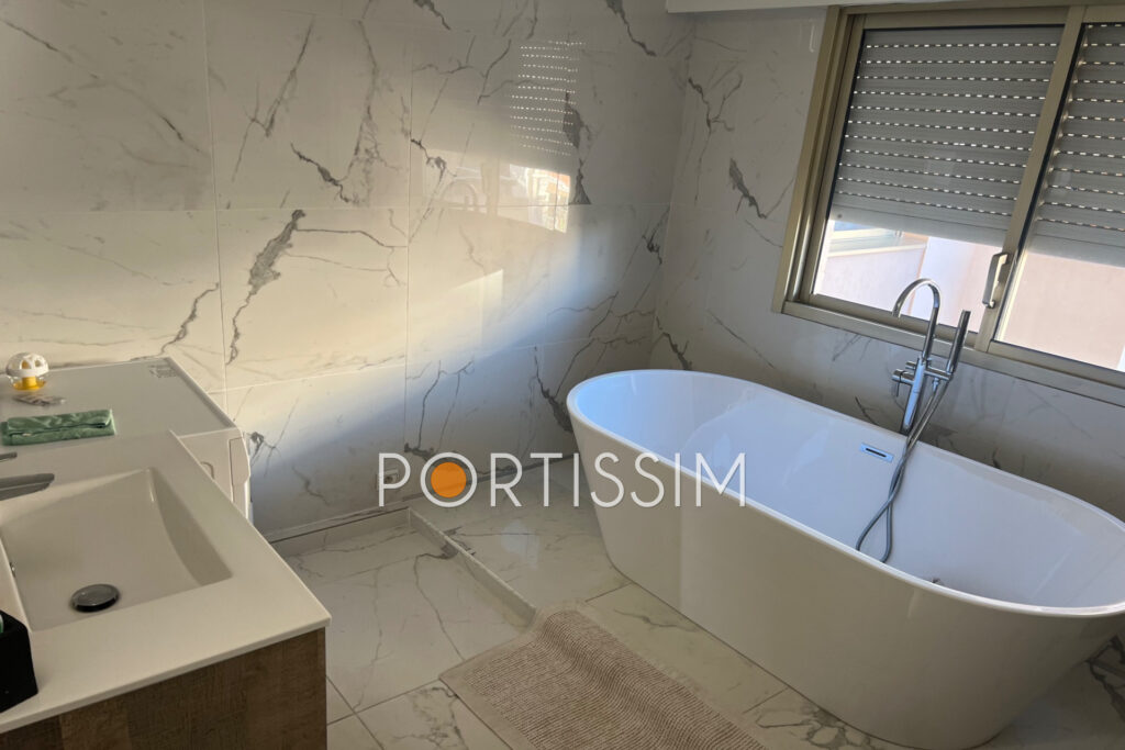 APPARTEMENT 5 PIECES CROS DE CAGNES – 4 pièces – 3 chambres – 99.14 m²