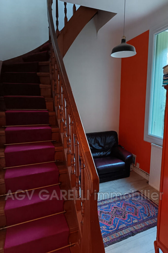 vente maison de ville 7 Pièce(s) – 7 pièces – 4 chambres – 124.71 m²