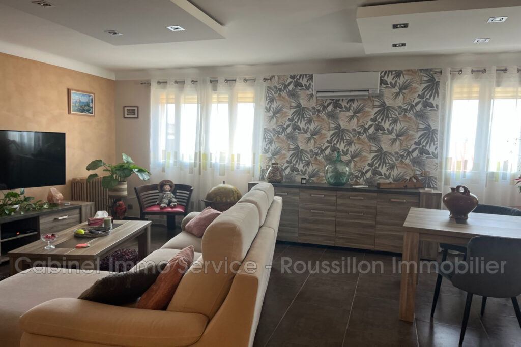 vente villa 6 Pièce(s) – 6 pièces – 4 chambres – 159.00 m²