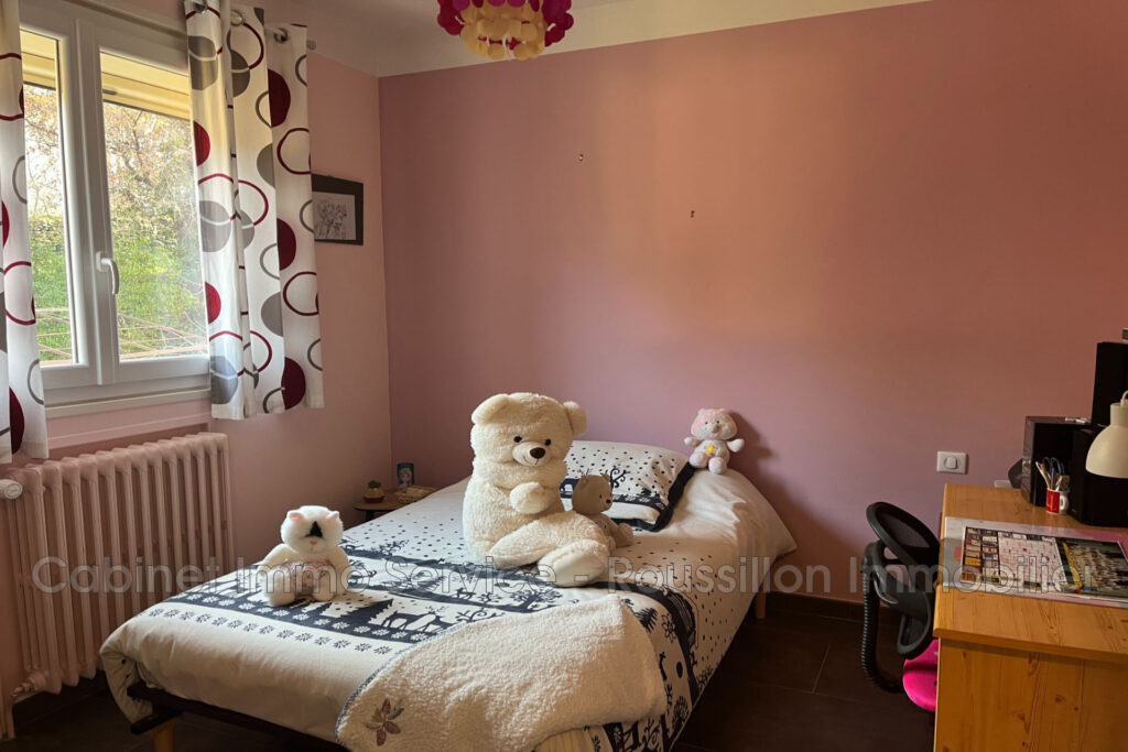 vente villa 6 Pièce(s) – 6 pièces – 4 chambres – 159.00 m²