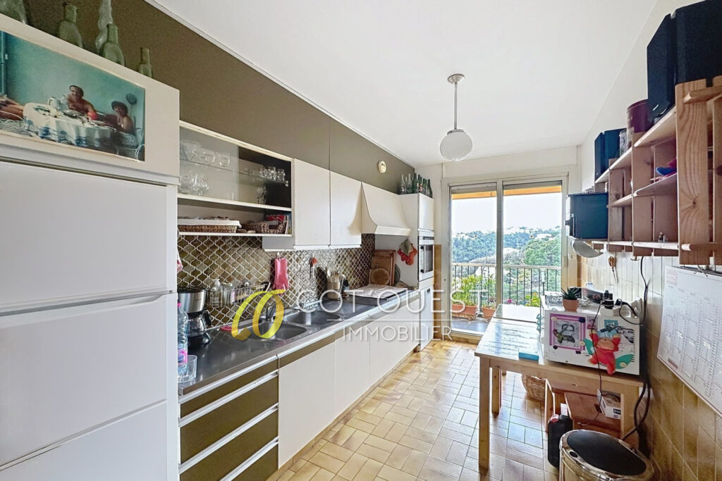 vente appartement 4 Pièce(s) – 4 pièces – 3 chambres – 99.00 m²