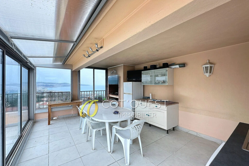 vente appartement 4 Pièce(s) – 4 pièces – 3 chambres – 99.00 m²