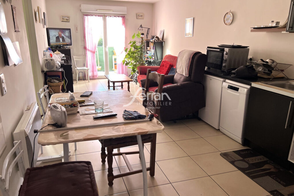 A vendre à  Draguignan, T2 vendu loué + parking – 2 pièces – 1 chambre – 39.67 m²