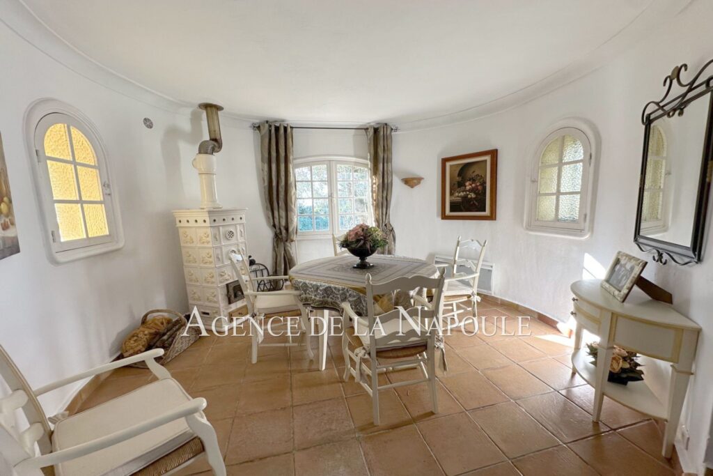 vente mas 6 Pièce(s) – 6 pièces – 4 chambres – 130.45 m²