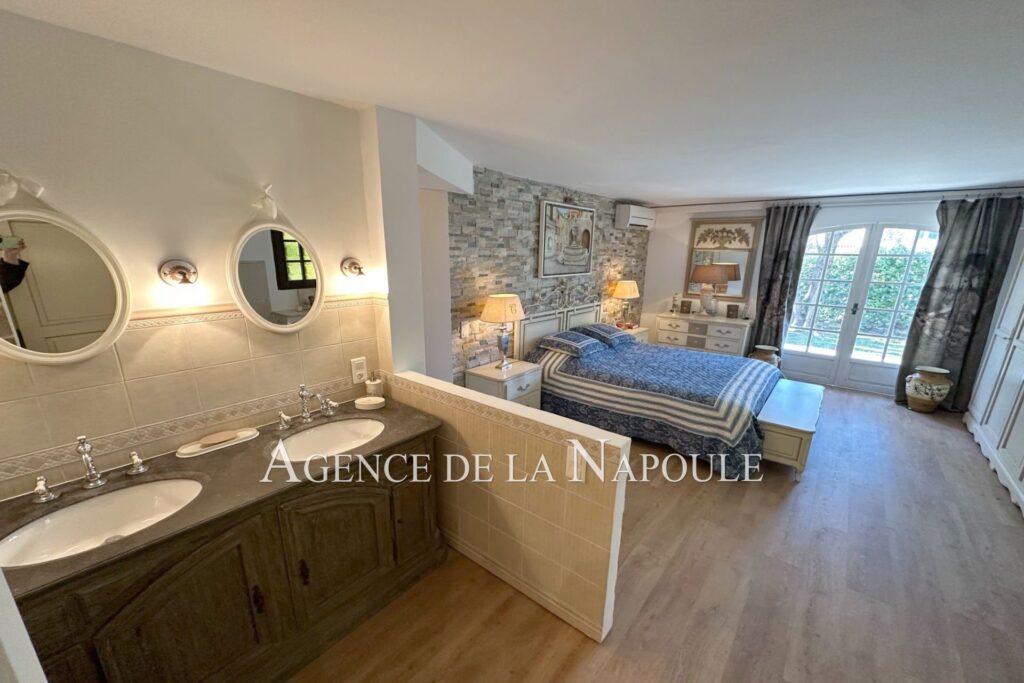 vente mas 6 Pièce(s) – 6 pièces – 4 chambres – 130.45 m²