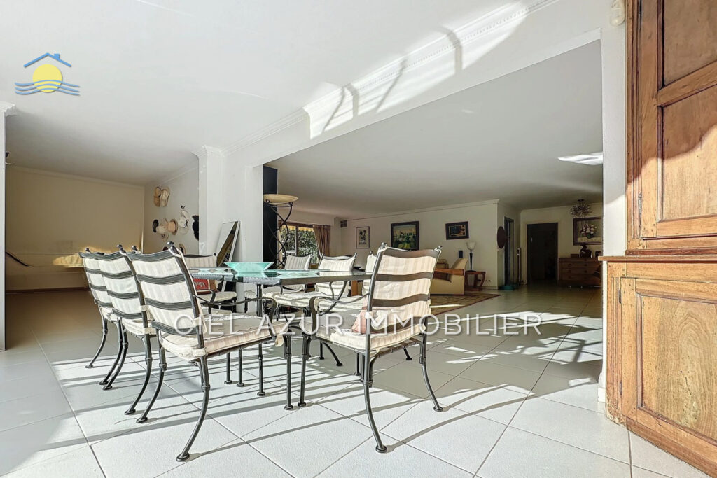 vente appartement 5 Pièce(s) – 5 pièces – 4 chambres – 150.00 m²