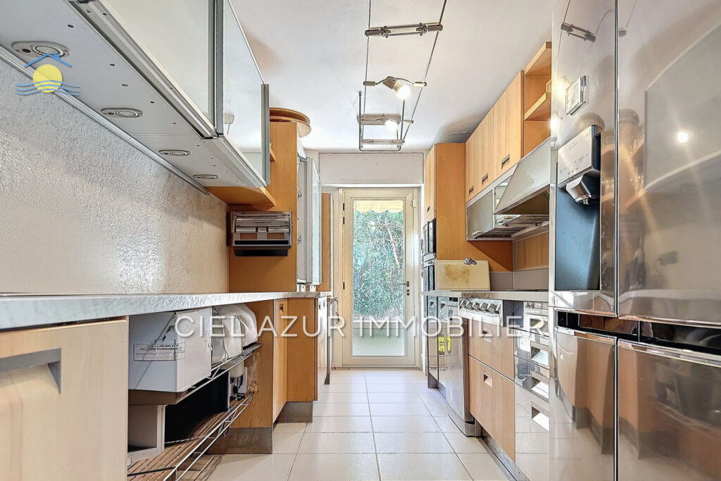 vente appartement 5 Pièce(s) – 5 pièces – 4 chambres – 150.00 m²