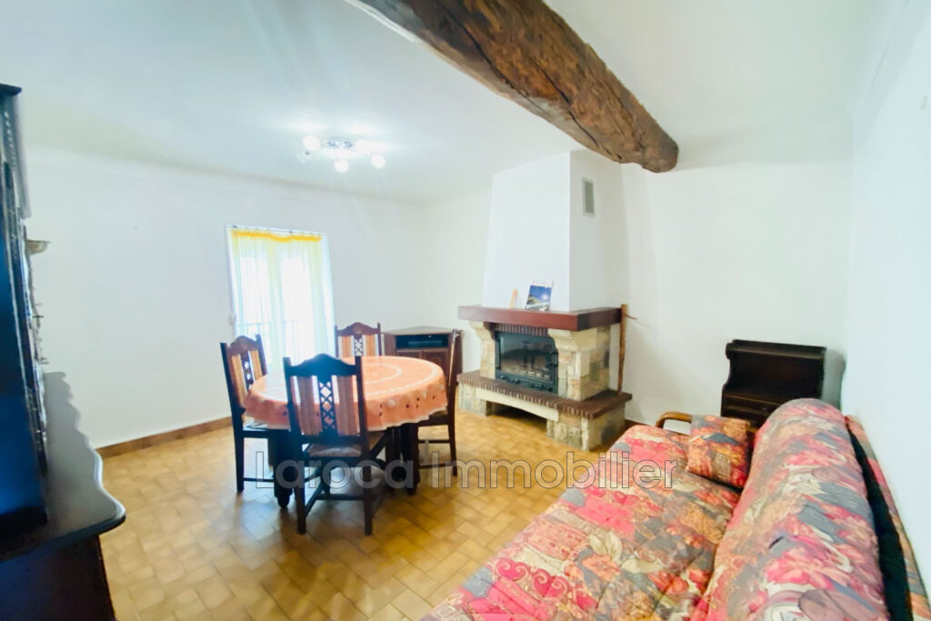 vente maison de village – NR pièces – 3 chambres – 103.00 m²