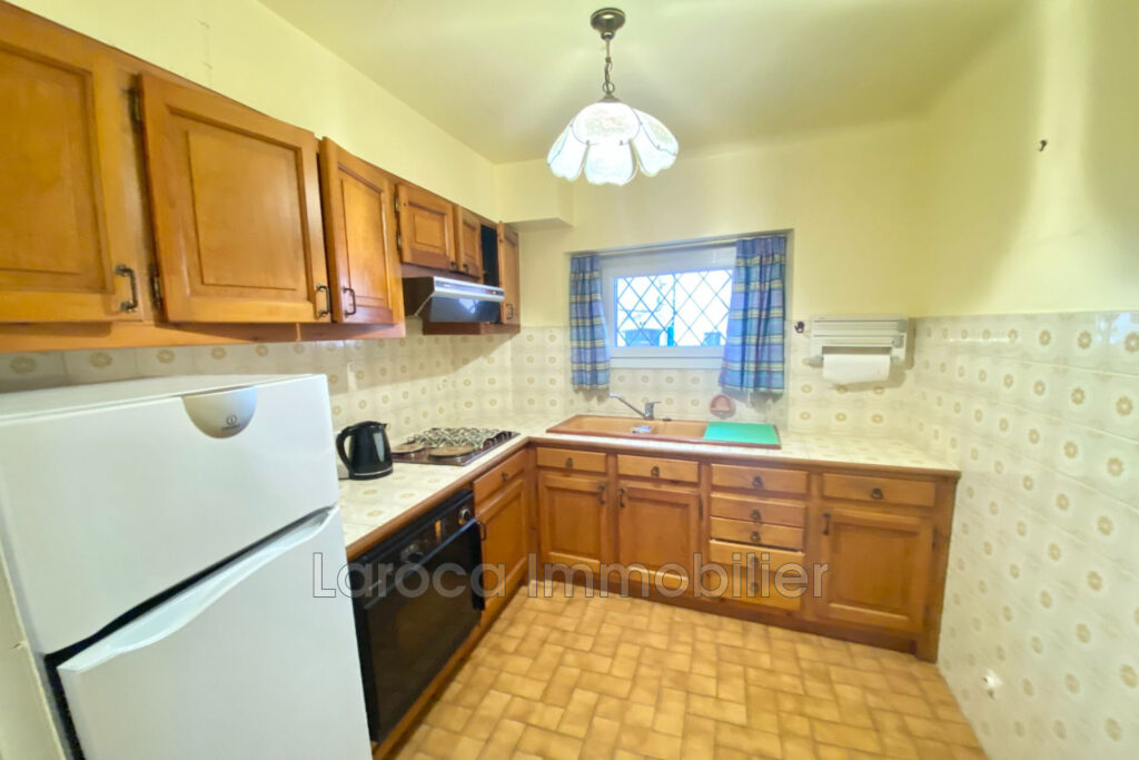 vente maison de village – NR pièces – 3 chambres – 103.00 m²