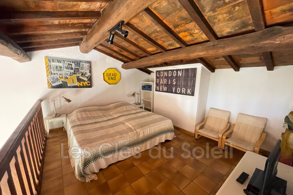 vente villa 5 Pièce(s) – 5 pièces – 4 chambres – 166.00 m²