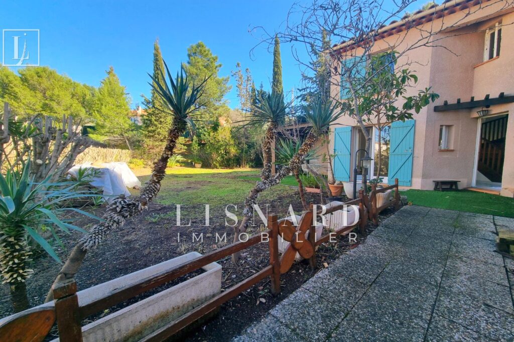 vente villa 5 Pièce(s) – 5 pièces – 4 chambres – 115.00 m²