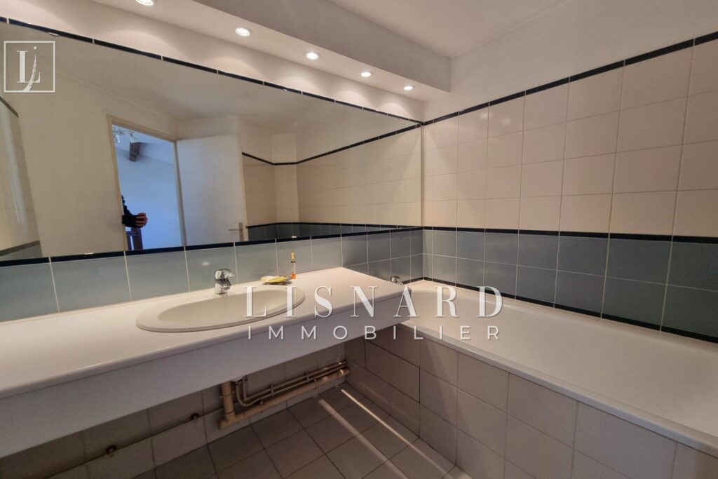 vente villa 5 Pièce(s) – 5 pièces – 4 chambres – 115.00 m²