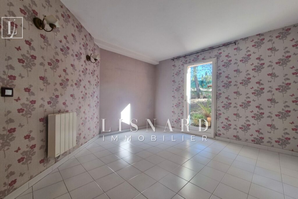 vente villa 5 Pièce(s) – 5 pièces – 4 chambres – 115.00 m²