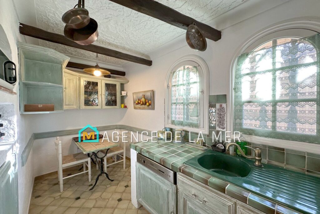 vente mas 6 Pièce(s) – 6 pièces – 4 chambres – 130.45 m²