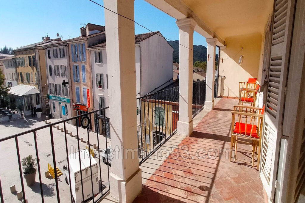 vente maison de caractère 15 Pièce(s) – 15 pièces – 9 chambres – 335.00 m²