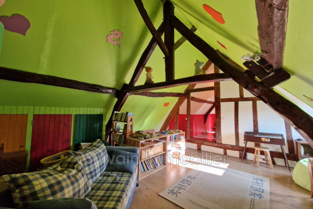 vente maison 8 Pièce(s) – 8 pièces – 4 chambres – 169.00 m²