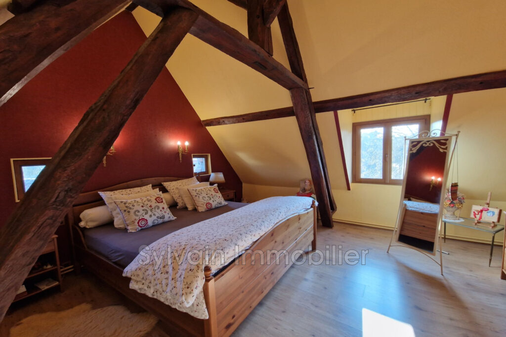 vente maison 8 Pièce(s) – 8 pièces – 4 chambres – 169.00 m²