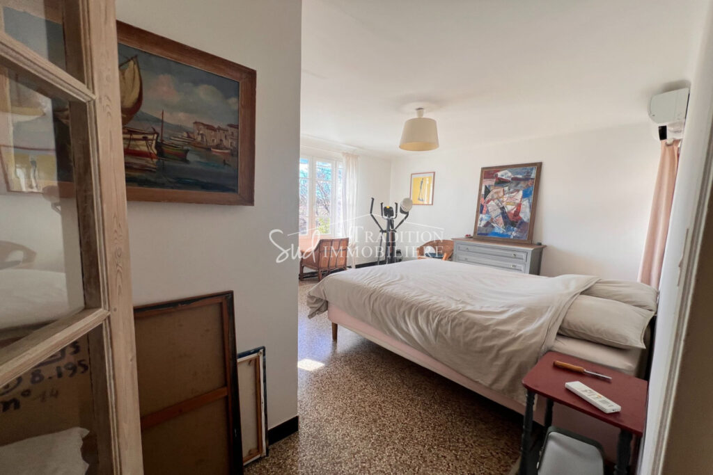 CENTRE VILAGE DE MAUSSANE LES ALPILLES – 2 pièces – 1 chambre – 50.00 m²