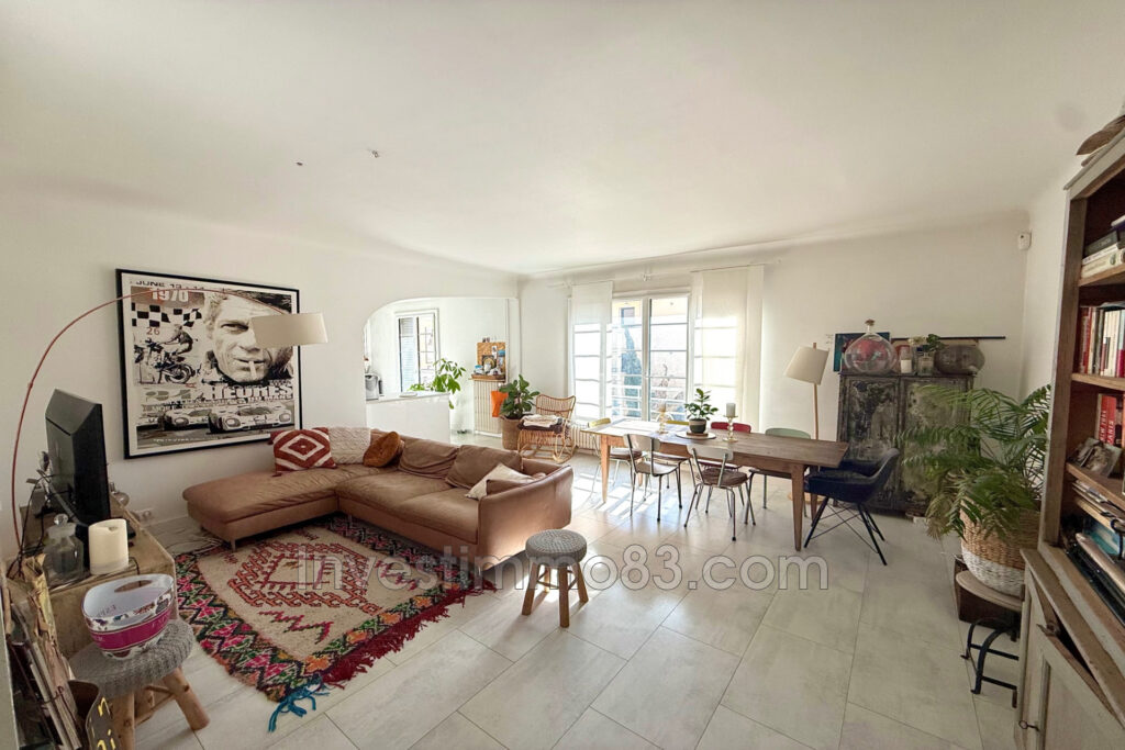 vente appartement – NR pièces – 3 chambres – 94.00 m²