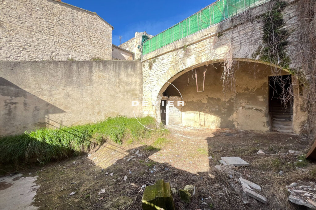 vente maison de caractère – NR pièces – 6 chambres – 190.00 m²