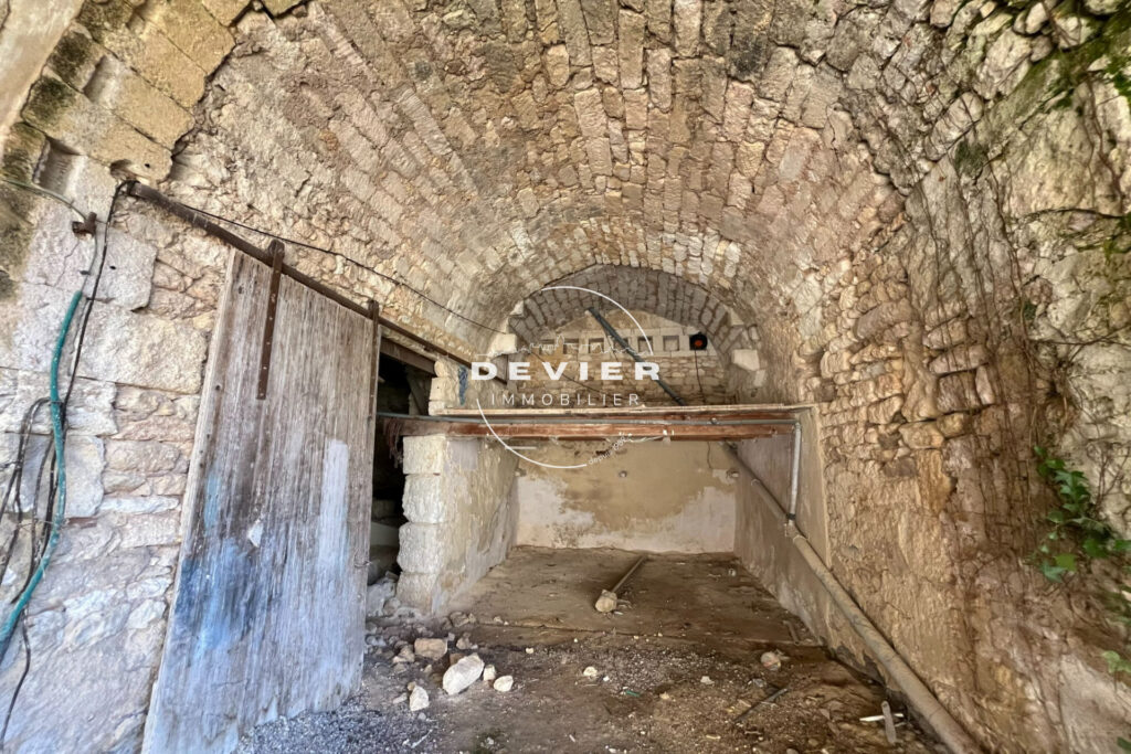 vente maison de caractère – NR pièces – 6 chambres – 190.00 m²