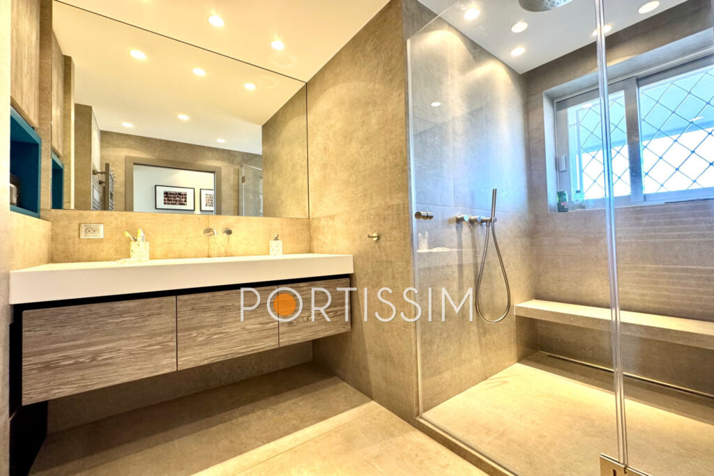 Deux pièces d’exception – Marina Baie des Anges   – 2 pièces – 1 chambre – 46.40 m²