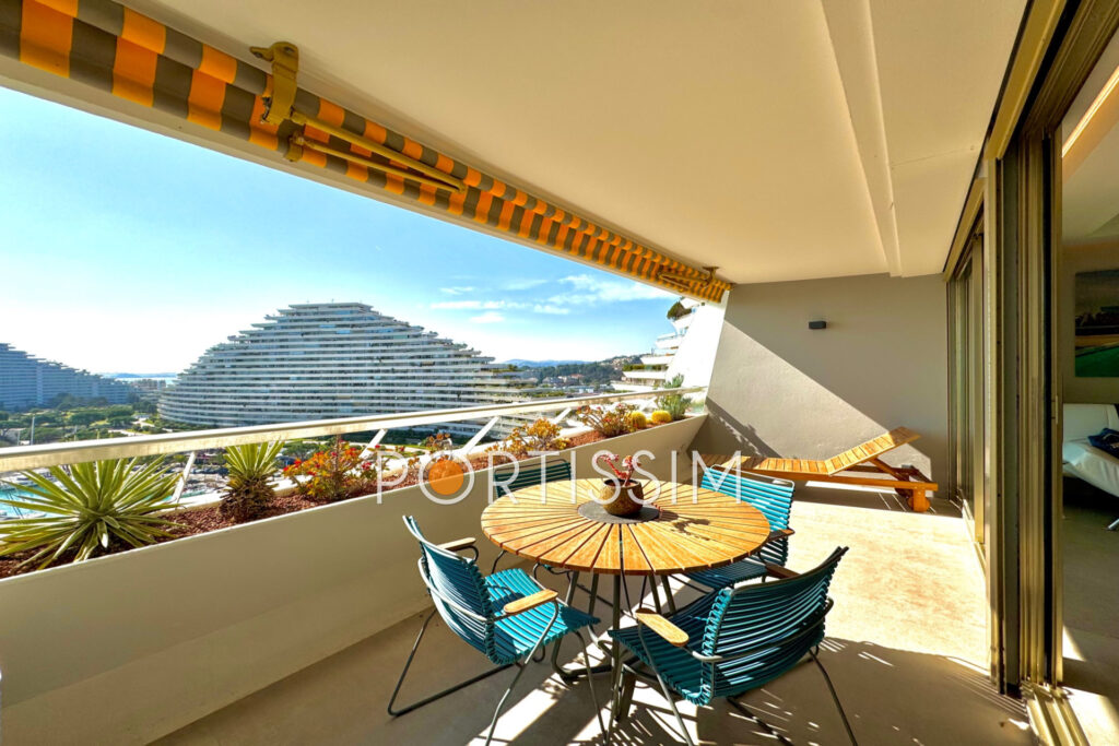 Deux pièces d’exception – Marina Baie des Anges   – 2 pièces – 1 chambre – 46.40 m²