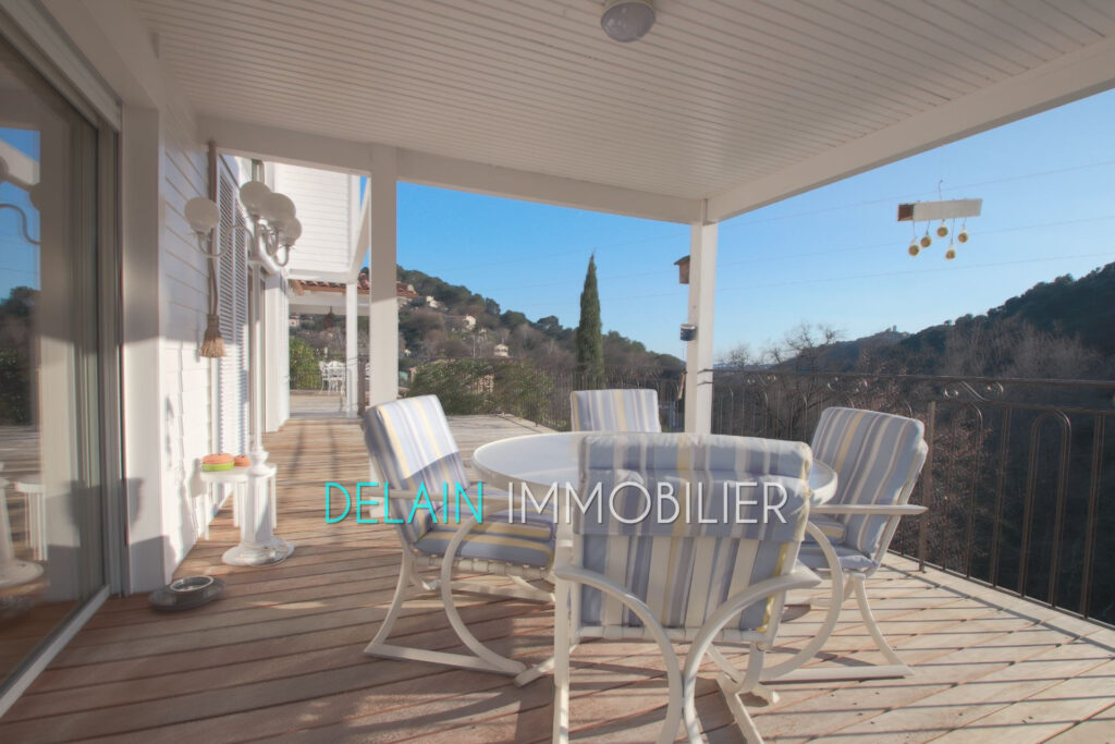 vente maison – NR pièces – 3 chambres – 146.00 m²