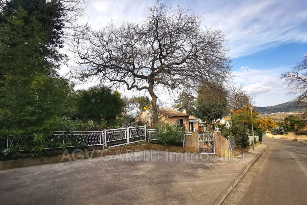 vente maison 4 Pièce(s) – 4 pièces – 2 chambres – 80.00 m²