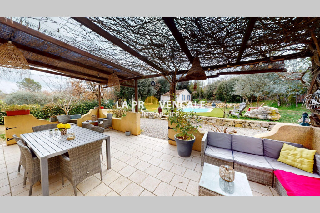 vente maison 10 Pièce(s) – 10 pièces – 7 chambres – 167.55 m²