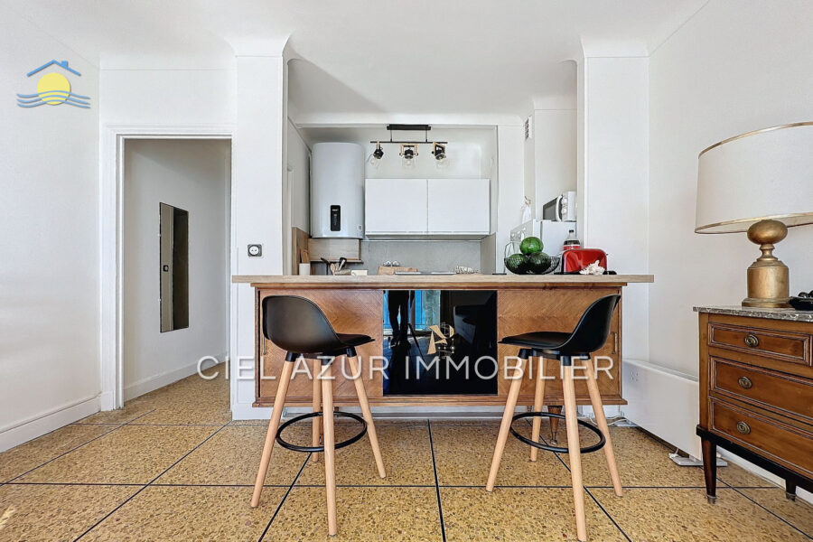Appartement à louer à Juan-les-pins