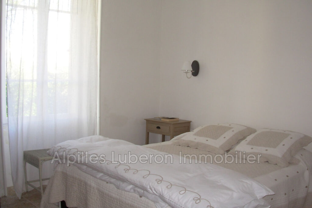 vente maison de caractère 4 Pièce(s) – 4 pièces – 3 chambres – 4  – 116.00 m²