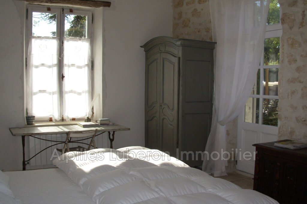 vente maison de caractère 4 Pièce(s) – 4 pièces – 3 chambres – 4  – 116.00 m²