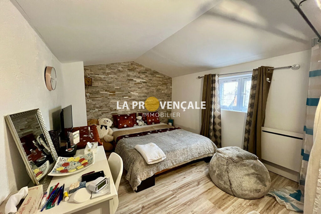 vente appartement 6 Pièce(s) – 6 pièces – 4 chambres – 155.30 m²