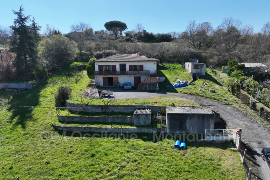 vente maison 6 Pièce(s) – 6 pièces – 5 chambres – 130.00 m²