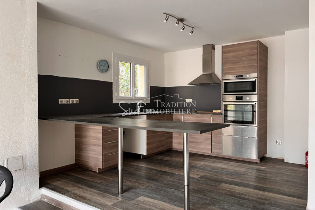 vente maison 2 Pièce(s) – 2 pièces – 3 chambres – 133.00 m²