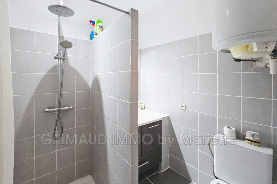 Appartement à vendre à Grimaud